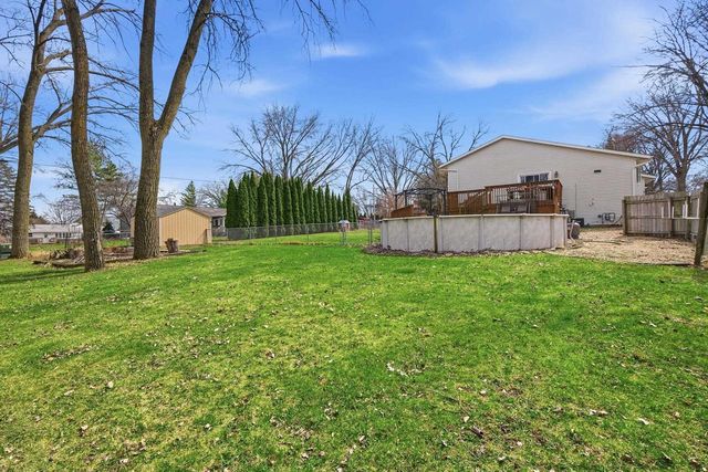 3386 Brugger Place, Mcfarland, WI 53558