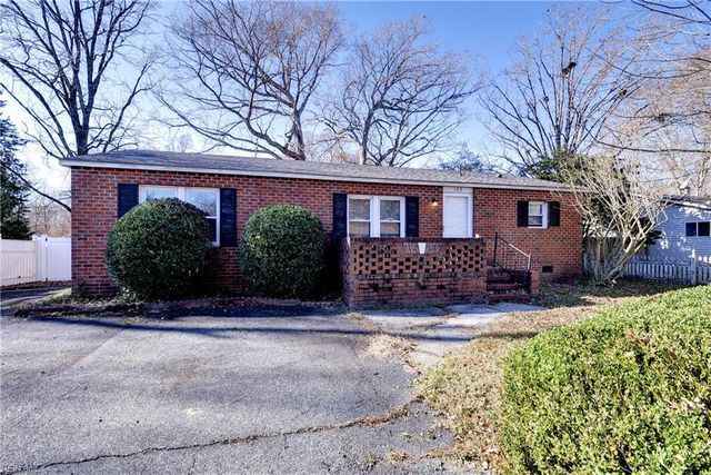 103 Briar LN, Williamsburg, VA 23188