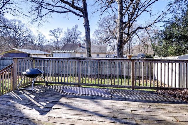 103 Briar LN, Williamsburg, VA 23188