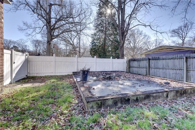 103 Briar LN, Williamsburg, VA 23188