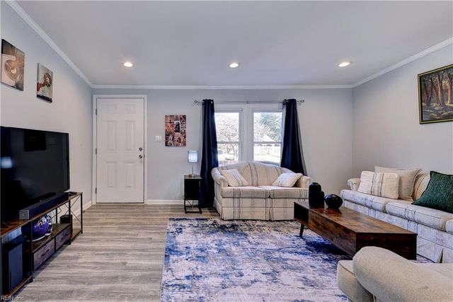 103 Briar LN, Williamsburg, VA 23188