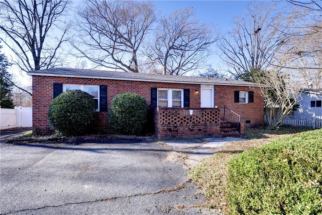 103 Briar LN, Williamsburg, VA 23188