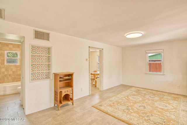2217 N Tucson Boulevard, Tucson, AZ 85716