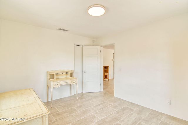2217 N Tucson Boulevard, Tucson, AZ 85716