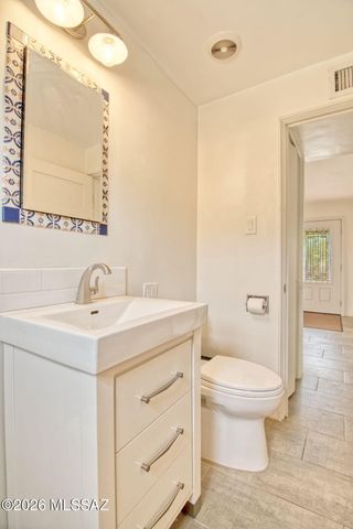 2217 N Tucson Boulevard, Tucson, AZ 85716