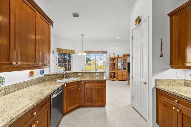 486 NW Blue Lake Drive, Port St. Lucie, FL 34986