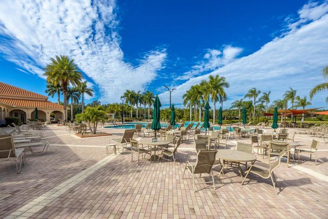 486 NW Blue Lake Drive, Port St. Lucie, FL 34986