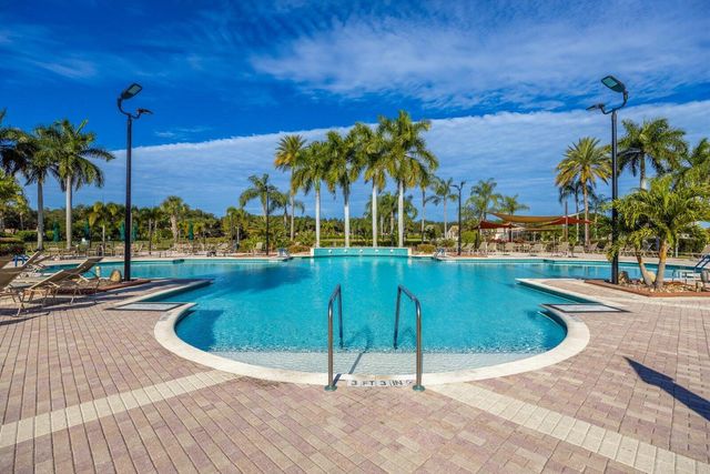 486 NW Blue Lake Drive, Port St. Lucie, FL 34986