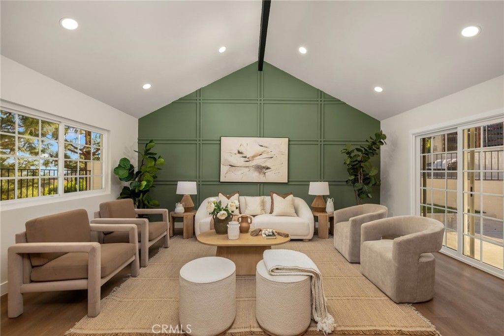 13265 Parkland, Sylmar, CA 91342 — exterior