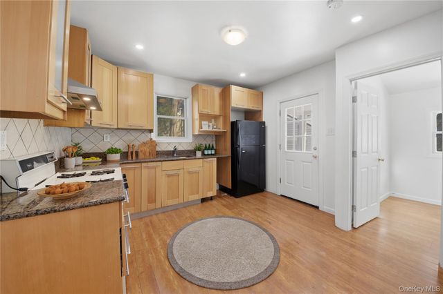 29 Grove Street, Mount Kisco, NY 10549