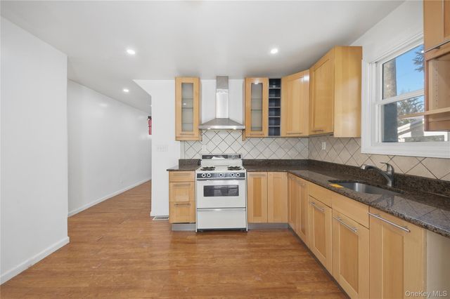 29 Grove Street, Mount Kisco, NY 10549