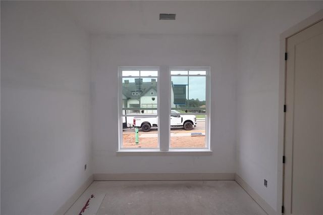 1406 Autumn Lake Drive, Gainesville, GA 30504