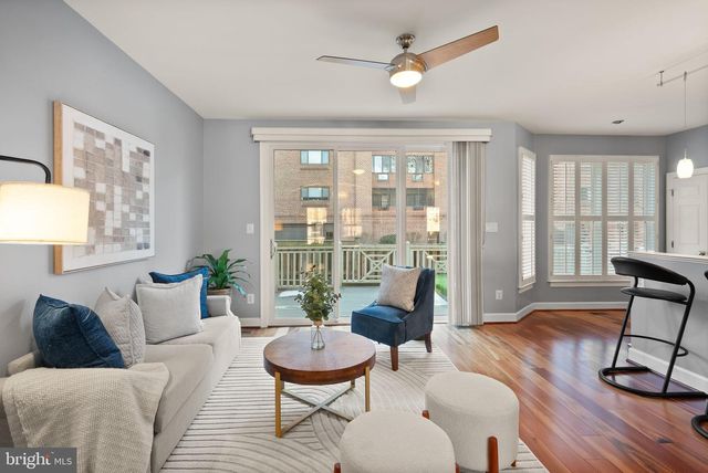 11477 WATERHAVEN CT, Reston, VA 20190