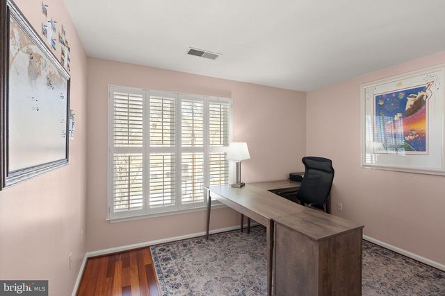 11477 WATERHAVEN CT, Reston, VA 20190