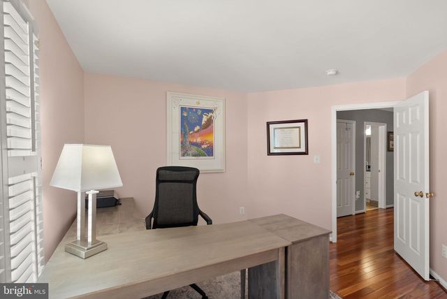 11477 WATERHAVEN CT, Reston, VA 20190