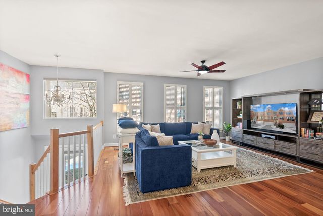 11477 WATERHAVEN CT, Reston, VA 20190