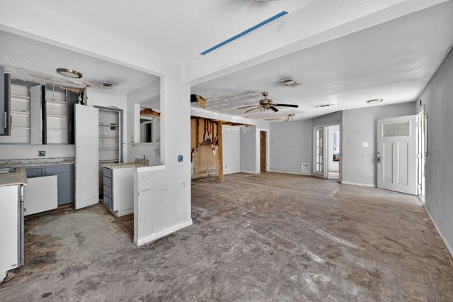 6227 Lovett Avenue, Dallas, TX 75227