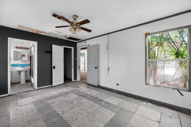 6227 Lovett Avenue, Dallas, TX 75227