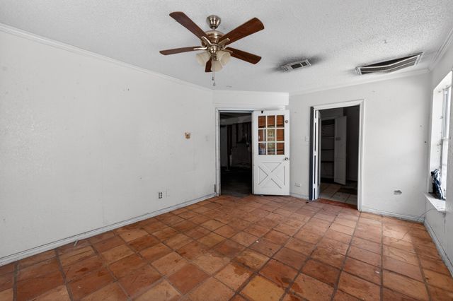 6227 Lovett Avenue, Dallas, TX 75227