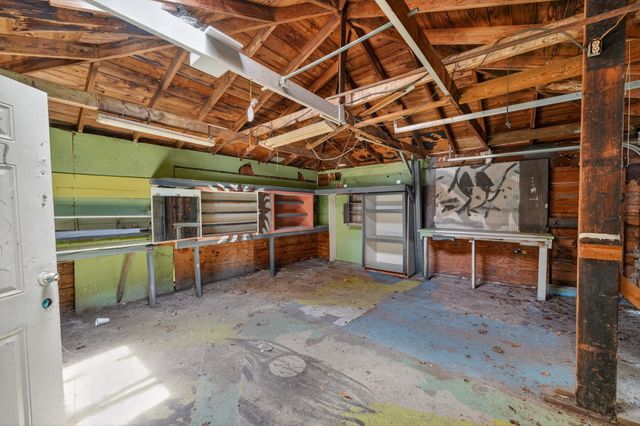 6227 Lovett Avenue, Dallas, TX 75227