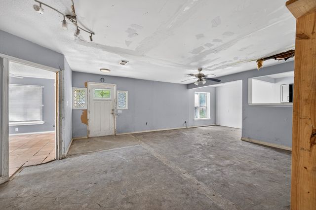6227 Lovett Avenue, Dallas, TX 75227