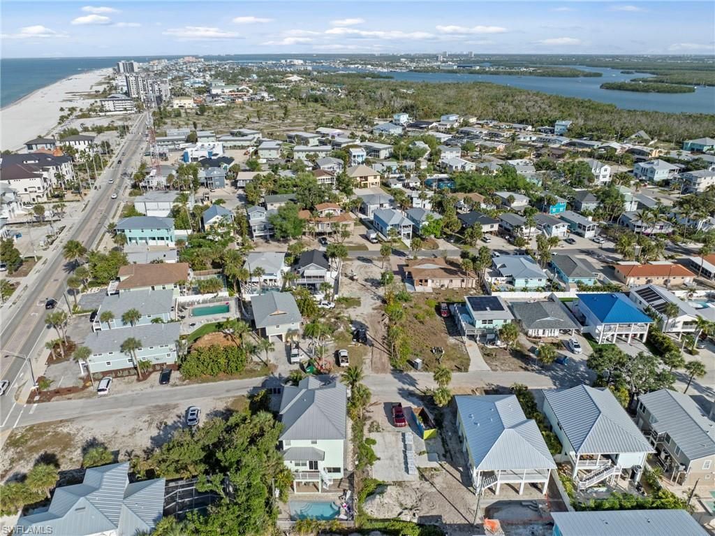 123-125 Washington AVE, FORT MYERS BEACH, FL 33931 — photo 5
