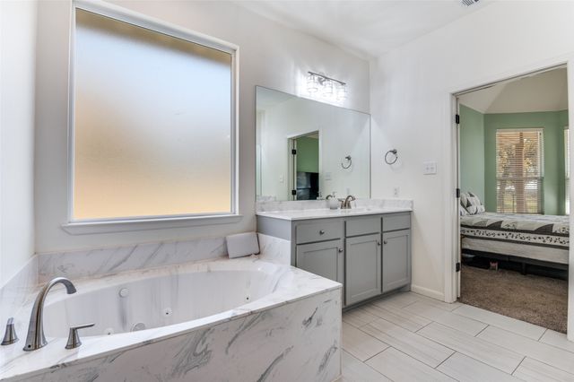 4351 County Road 1202, Cleburne, TX 76031