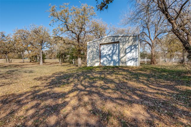 4351 County Road 1202, Cleburne, TX 76031