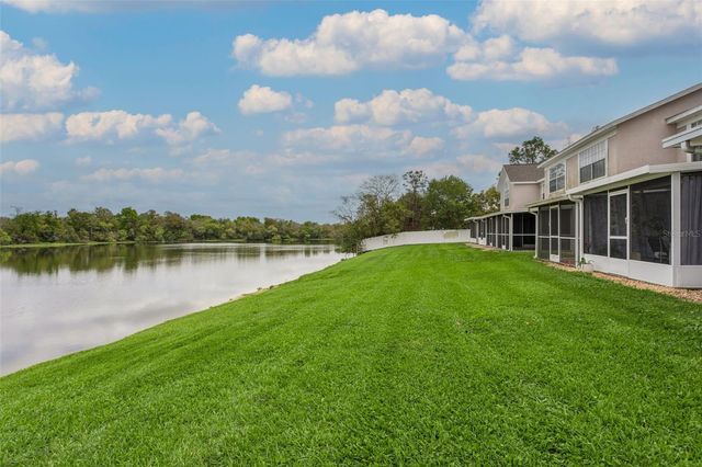 425 KENSINGTON LAKE CIRCLE, Brandon, FL 33511