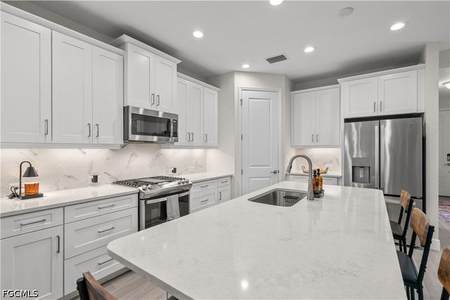 11671 Solano DR, Fort Myers, FL 33966