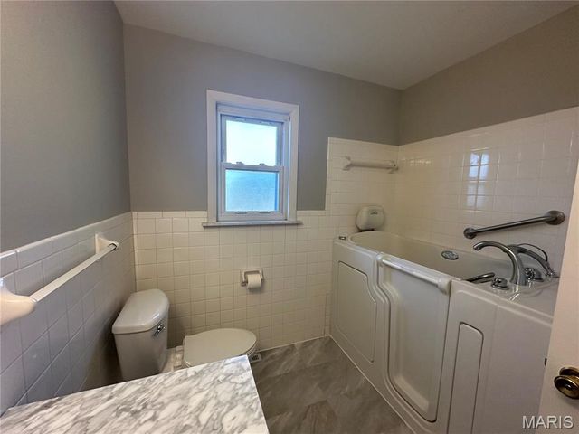 13 Tomahawk Lane, Warrenton, MO 63383