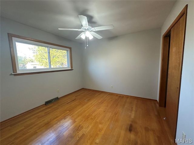 13 Tomahawk Lane, Warrenton, MO 63383