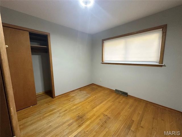 13 Tomahawk Lane, Warrenton, MO 63383