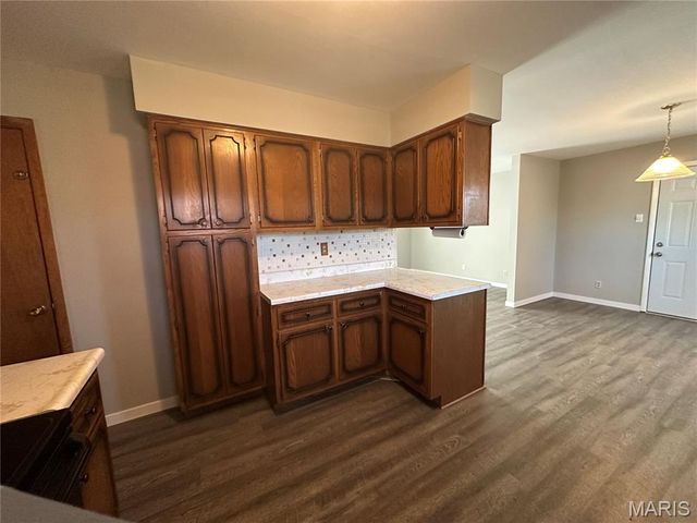 13 Tomahawk Lane, Warrenton, MO 63383