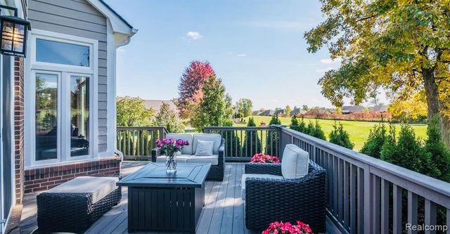 59700 Glacier Court, Washington Township, MI 48094