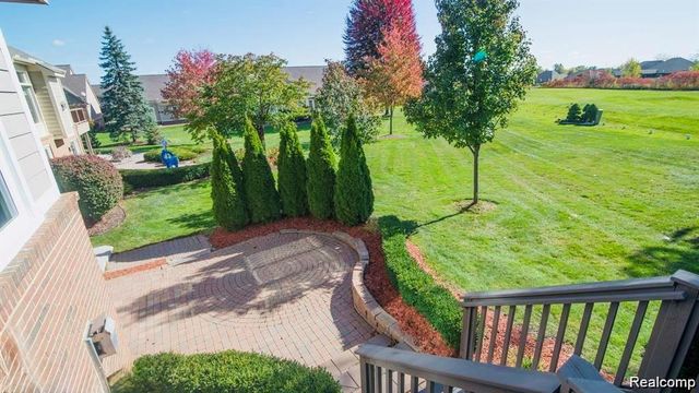 59700 Glacier Court, Washington Township, MI 48094