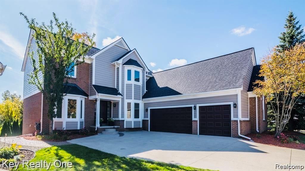 59700 Glacier Court, Washington Township, MI 48094