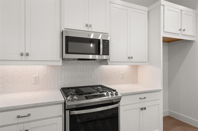 612 Crested Duck Court, Willis, TX 77318
