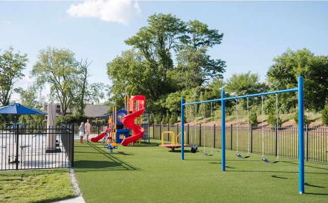 1718 Ledgestone Way, Hebron, KY 41048