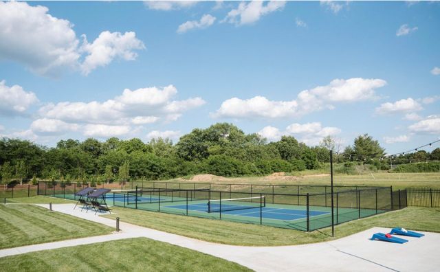 1718 Ledgestone Way, Hebron, KY 41048