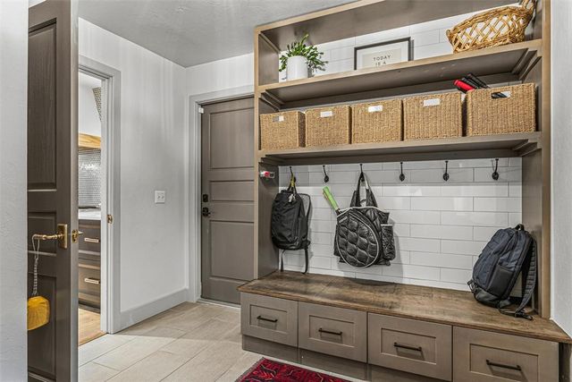 3409 Carriage Way, Edmond, OK 73013