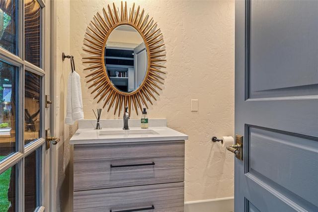 3409 Carriage Way, Edmond, OK 73013