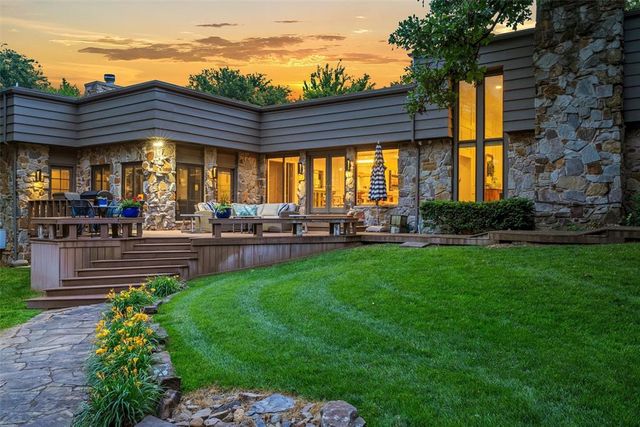 3409 Carriage Way, Edmond, OK 73013