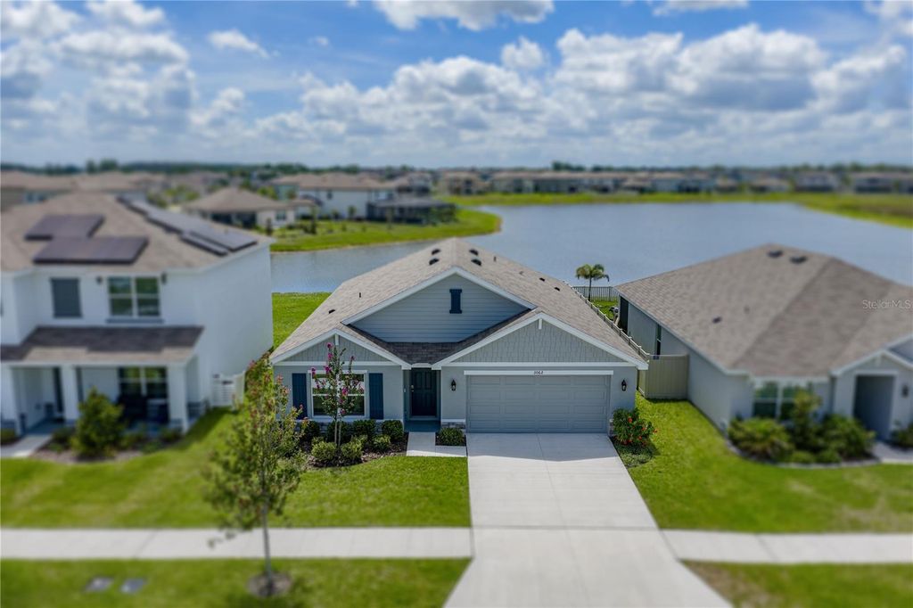 Image 5 of property listing at 3062 LIVING CORAL STREET, Wimauma, FL 33598