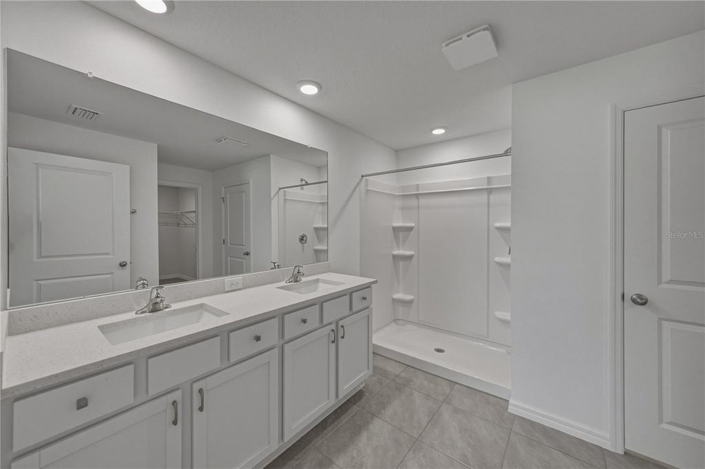 Image 43 of property listing at 3062 LIVING CORAL STREET, Wimauma, FL 33598