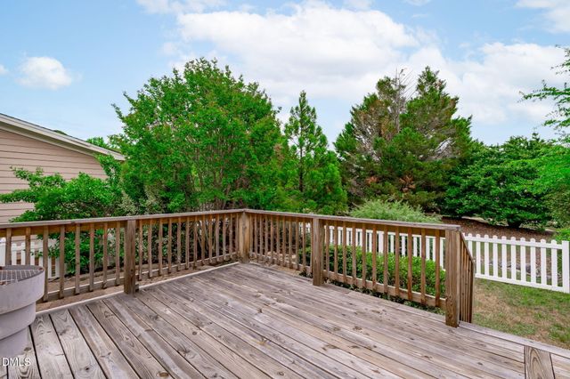 2728 Snowy Meadow Court, Raleigh, NC 27614