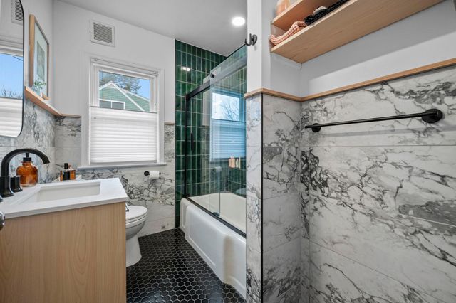 133 19th Avenue S, Hopkins, MN 55343