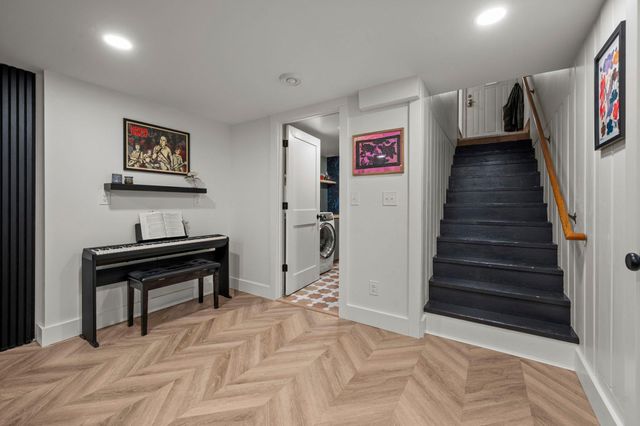 133 19th Avenue S, Hopkins, MN 55343