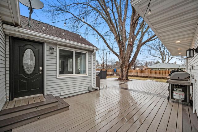133 19th Avenue S, Hopkins, MN 55343
