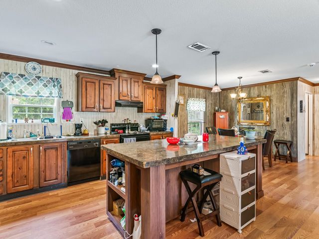 4400 BLOUNT CREEK Road, Tallahassee, FL 32310